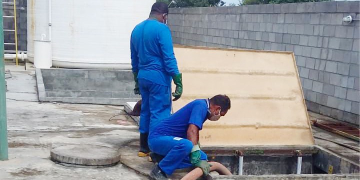 cafadaea-5b06-487d-b002-1120780e6a9e